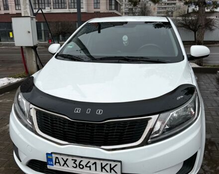 Белый Киа Рио, объемом двигателя 1.4 л и пробегом 106 тыс. км за 8500 $, фото 5 на Automoto.ua