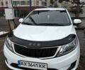 Белый Киа Рио, объемом двигателя 1.4 л и пробегом 106 тыс. км за 8500 $, фото 5 на Automoto.ua
