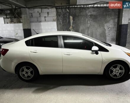 Білий Кіа Ріо, об'ємом двигуна 1.59 л та пробігом 190 тис. км за 7500 $, фото 9 на Automoto.ua