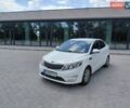 Білий Кіа Ріо, об'ємом двигуна 1.6 л та пробігом 181 тис. км за 6599 $, фото 1 на Automoto.ua