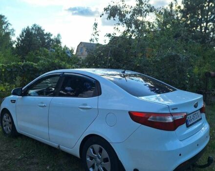 Білий Кіа Ріо, об'ємом двигуна 1.4 л та пробігом 265 тис. км за 5713 $, фото 1 на Automoto.ua