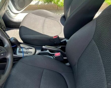 Білий Кіа Ріо, об'ємом двигуна 1.4 л та пробігом 132 тис. км за 6600 $, фото 22 на Automoto.ua