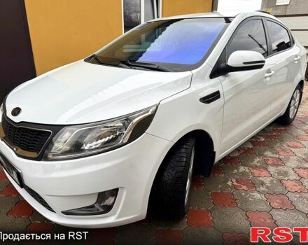 Белый Киа Рио, объемом двигателя 1.6 л и пробегом 0 тыс. км за 7800 $, фото 2 на Automoto.ua