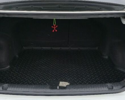 Білий Кіа Ріо, об'ємом двигуна 1.4 л та пробігом 124 тис. км за 7199 $, фото 12 на Automoto.ua