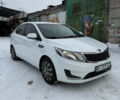 Белый Киа Рио, объемом двигателя 1.4 л и пробегом 211 тыс. км за 6950 $, фото 1 на Automoto.ua