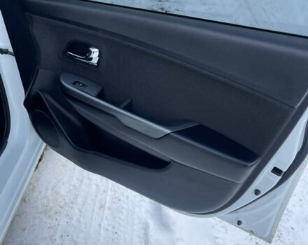 Белый Киа Рио, объемом двигателя 1.6 л и пробегом 148 тыс. км за 7550 $, фото 8 на Automoto.ua