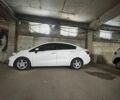 Белый Киа Рио, объемом двигателя 1.59 л и пробегом 190 тыс. км за 7500 $, фото 2 на Automoto.ua