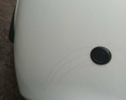 Білий Кіа Ріо, об'ємом двигуна 1.4 л та пробігом 87 тис. км за 8000 $, фото 15 на Automoto.ua