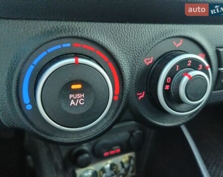 Белый Киа Рио, объемом двигателя 1.4 л и пробегом 160 тыс. км за 8500 $, фото 13 на Automoto.ua