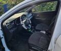 Білий Кіа Ріо, об'ємом двигуна 1.4 л та пробігом 265 тис. км за 5713 $, фото 4 на Automoto.ua