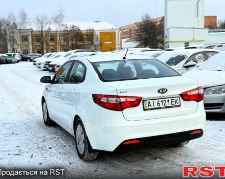 Білий Кіа Ріо, об'ємом двигуна 1.6 л та пробігом 14800 тис. км за 7800 $, фото 1 на Automoto.ua
