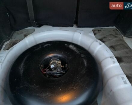 Білий Кіа Ріо, об'ємом двигуна 1.4 л та пробігом 177 тис. км за 8777 $, фото 18 на Automoto.ua