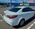 Білий Кіа Ріо, об'ємом двигуна 1.4 л та пробігом 179 тис. км за 7600 $, фото 1 на Automoto.ua