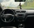 Белый Киа Рио, объемом двигателя 1.59 л и пробегом 241 тыс. км за 6599 $, фото 6 на Automoto.ua