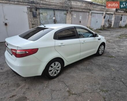 Белый Киа Рио, объемом двигателя 1.6 л и пробегом 156 тыс. км за 8700 $, фото 3 на Automoto.ua