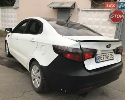 Білий Кіа Ріо, об'ємом двигуна 1.59 л та пробігом 164 тис. км за 5070 $, фото 5 на Automoto.ua