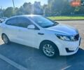 Белый Киа Рио, объемом двигателя 1.4 л и пробегом 86 тыс. км за 9500 $, фото 1 на Automoto.ua