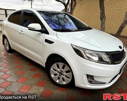 Белый Киа Рио, объемом двигателя 1.6 л и пробегом 0 тыс. км за 7800 $, фото 1 на Automoto.ua