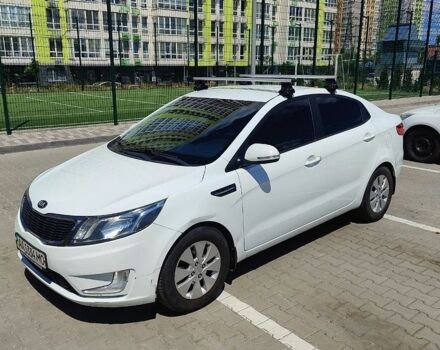 Белый Киа Рио, объемом двигателя 1.59 л и пробегом 130 тыс. км за 7400 $, фото 8 на Automoto.ua