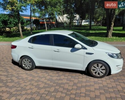 Белый Киа Рио, объемом двигателя 1.59 л и пробегом 183 тыс. км за 6100 $, фото 13 на Automoto.ua
