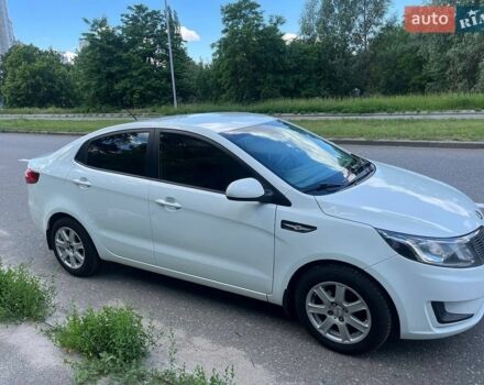 Білий Кіа Ріо, об'ємом двигуна 1.4 л та пробігом 132 тис. км за 6600 $, фото 12 на Automoto.ua