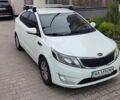 Белый Киа Рио, объемом двигателя 1.59 л и пробегом 130 тыс. км за 7400 $, фото 9 на Automoto.ua