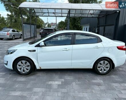 Белый Киа Рио, объемом двигателя 1.4 л и пробегом 157 тыс. км за 6800 $, фото 3 на Automoto.ua