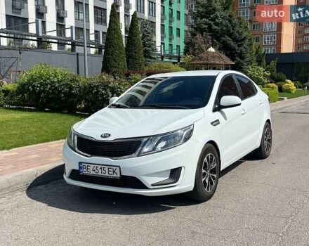 Белый Киа Рио, объемом двигателя 1.4 л и пробегом 140 тыс. км за 8900 $, фото 7 на Automoto.ua