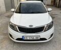 Белый Киа Рио, объемом двигателя 1.4 л и пробегом 209 тыс. км за 5700 $, фото 1 на Automoto.ua