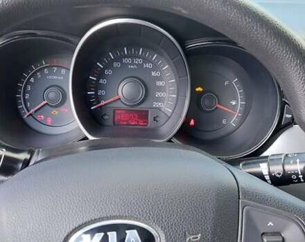 Білий Кіа Ріо, об'ємом двигуна 1.6 л та пробігом 73 тис. км за 9500 $, фото 8 на Automoto.ua