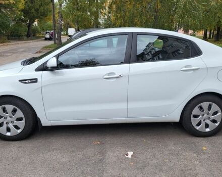 Белый Киа Рио, объемом двигателя 1.4 л и пробегом 153 тыс. км за 8300 $, фото 1 на Automoto.ua
