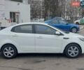 Белый Киа Рио, объемом двигателя 1.4 л и пробегом 340 тыс. км за 6500 $, фото 1 на Automoto.ua