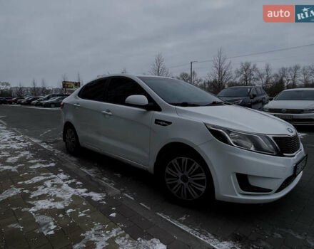 Білий Кіа Ріо, об'ємом двигуна 1.4 л та пробігом 210 тис. км за 6050 $, фото 8 на Automoto.ua