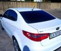 Білий Кіа Ріо, об'ємом двигуна 1.4 л та пробігом 165 тис. км за 7300 $, фото 4 на Automoto.ua