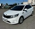 Белый Киа Рио, объемом двигателя 1.6 л и пробегом 267 тыс. км за 7000 $, фото 2 на Automoto.ua