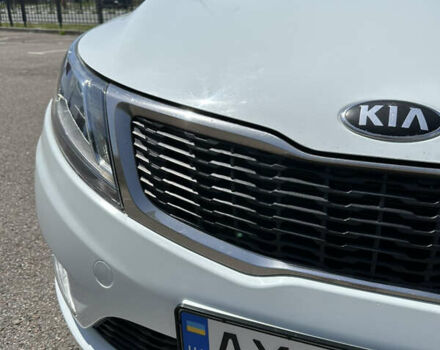 Білий Кіа Ріо, об'ємом двигуна 1.4 л та пробігом 184 тис. км за 7900 $, фото 13 на Automoto.ua