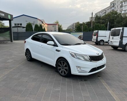 Белый Киа Рио, объемом двигателя 1.6 л и пробегом 243 тыс. км за 5735 $, фото 2 на Automoto.ua