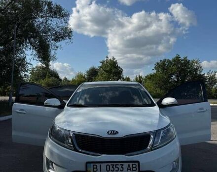 Белый Киа Рио, объемом двигателя 1.59 л и пробегом 106 тыс. км за 8400 $, фото 4 на Automoto.ua