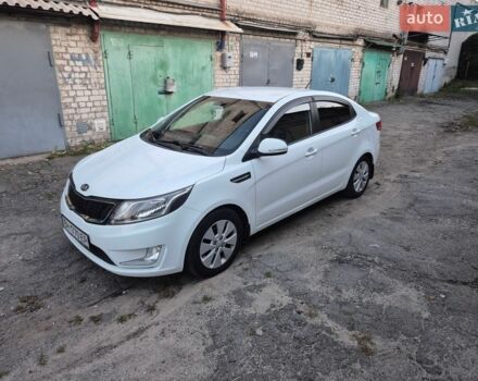 Белый Киа Рио, объемом двигателя 1.6 л и пробегом 156 тыс. км за 8700 $, фото 8 на Automoto.ua