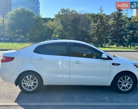Белый Киа Рио, объемом двигателя 1.4 л и пробегом 86 тыс. км за 9500 $, фото 1 на Automoto.ua