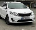 Белый Киа Рио, объемом двигателя 1.4 л и пробегом 125 тыс. км за 8000 $, фото 2 на Automoto.ua