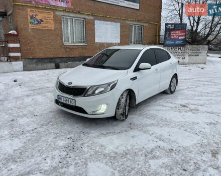 Белый Киа Рио, объемом двигателя 1.6 л и пробегом 148 тыс. км за 7550 $, фото 2 на Automoto.ua