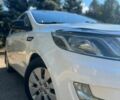 Белый Киа Рио, объемом двигателя 1.4 л и пробегом 220 тыс. км за 8000 $, фото 12 на Automoto.ua