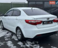 Белый Киа Рио, объемом двигателя 1.4 л и пробегом 162 тыс. км за 7500 $, фото 3 на Automoto.ua