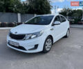 Белый Киа Рио, объемом двигателя 1.4 л и пробегом 169 тыс. км за 7500 $, фото 2 на Automoto.ua