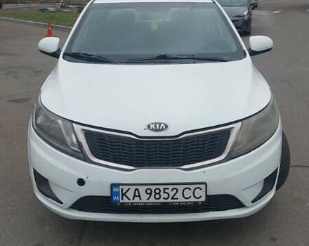 Белый Киа Рио, объемом двигателя 1.4 л и пробегом 340 тыс. км за 6500 $, фото 2 на Automoto.ua