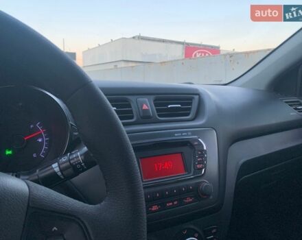 Белый Киа Рио, объемом двигателя 1.4 л и пробегом 216 тыс. км за 8560 $, фото 10 на Automoto.ua