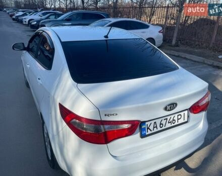 Белый Киа Рио, объемом двигателя 1.4 л и пробегом 216 тыс. км за 7400 $, фото 10 на Automoto.ua