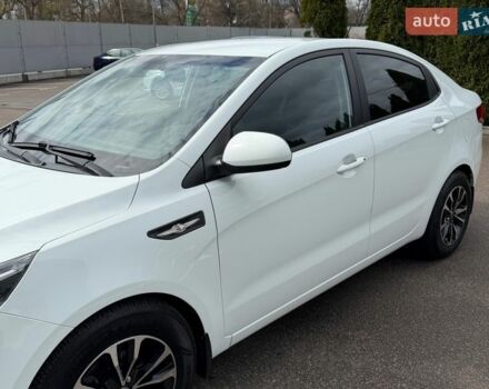 Білий Кіа Ріо, об'ємом двигуна 1.4 л та пробігом 139 тис. км за 8200 $, фото 19 на Automoto.ua