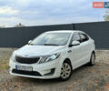 Белый Киа Рио, объемом двигателя 1.4 л и пробегом 301 тыс. км за 5999 $, фото 7 на Automoto.ua